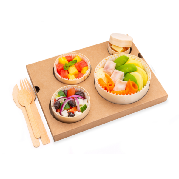 Plateau salé poisson salade légumes fruits frais feta printemps été 2022